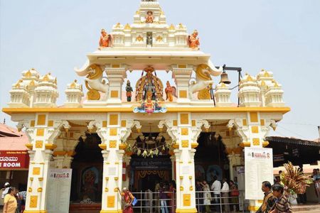 Sri Krishna Temple, Udupi - Udupi Taxi Services